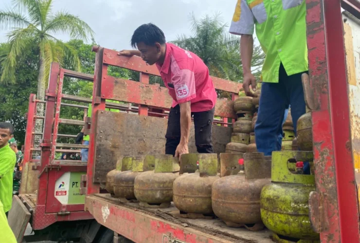 Warga Pesisir dan Pedalaman Berau Menjerit, Operasi Pasar LPG 3 Kg Masih Pilih Kasih di Kota