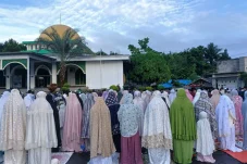 Pesan Salat Id dari Masjid Nurul Ilmi Al-Bina: Kegembiraan Sejati Bukan Berakhirnya Lapar, Tapi Saat Dosa Diampuni