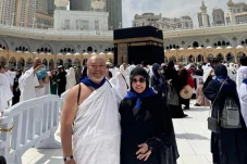 Lebaran dari Tanah Suci, Gamalis Sudah Salat Id dan Ketemu Warga Berau