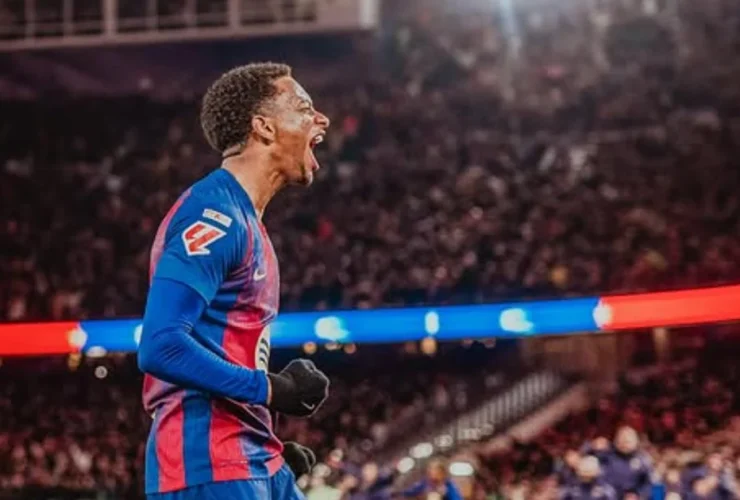 Cara Manchester United Gaet Alejandro Balde dari Barcelona, Ditukar dengan Marcus Rashford