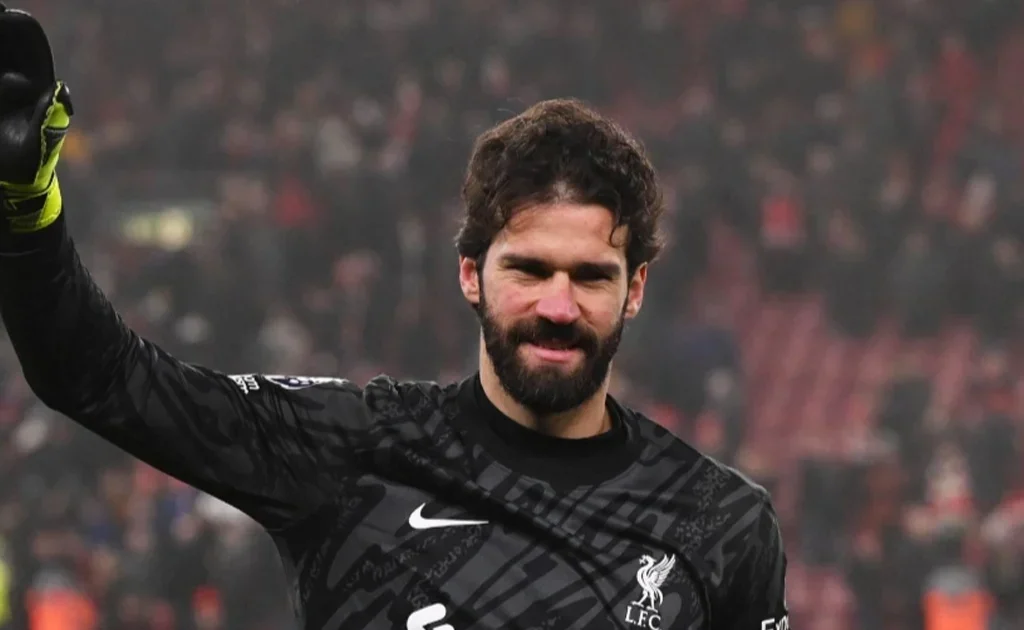 Kiper Liverpool Alisson Becker (X/@LFC)