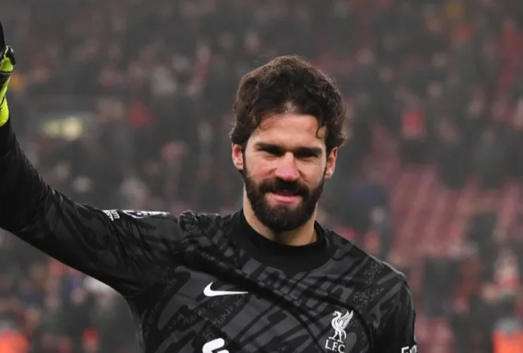 Alisson Mau ke Juventus, Liverpool Incar Kiper Manchester City