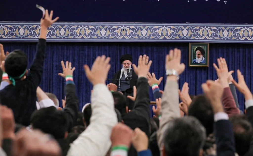 Pimpinan Tertinggi Iran Ayatollah Ali Khamenei (X/@fr_Khamenei)