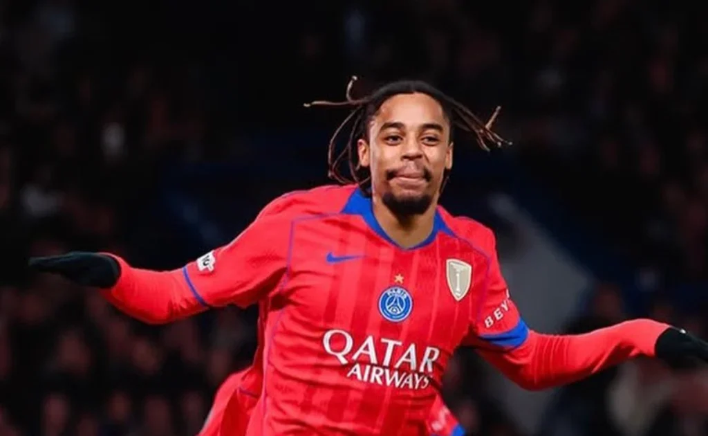 Pemain PSG Bradley Barcola (psg.co.fr)