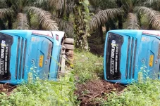 Bus Damri Berau Samarinda Terperosok, Semua Penumpang Dilaporkan Selamat