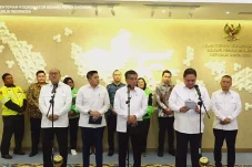 PNS Cek Rekening! Pemerintah Pusat Sudah Cairkan THR