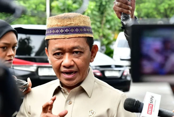 Warga Harap Tenang, Menteri Bahlil Belum Berniat Naikan Harga Solar dan Pertalite
