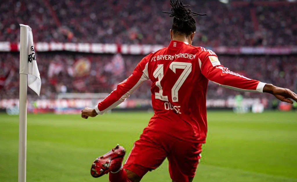 Pemain Bayern Munich Michael Olise (X/@FCBayern)