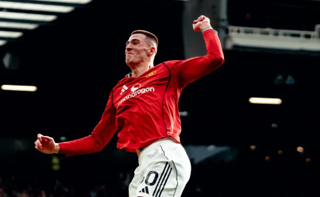 Pemain Manchester United Benjamin Sesko (X/@ManUtd)