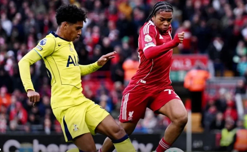 Laga Liga Inggris Liverpool vs Tottenham Hotspur (liverpoolfc.com)