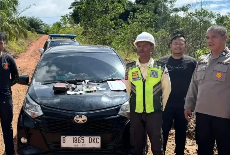 Mobil Ditinggal Kabur, Sekuriti Perusahaan di Samboja Kaltim Temukan Sabu
