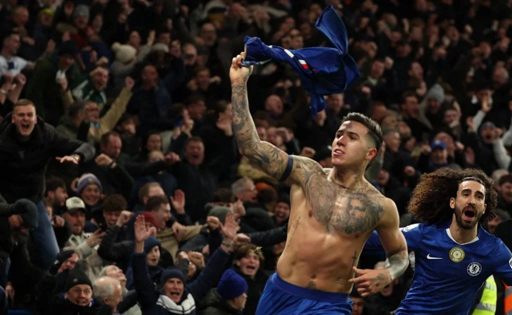 Selebrasi gelandang Chelsea, Enzo Fernandez. (chelseafc.com)