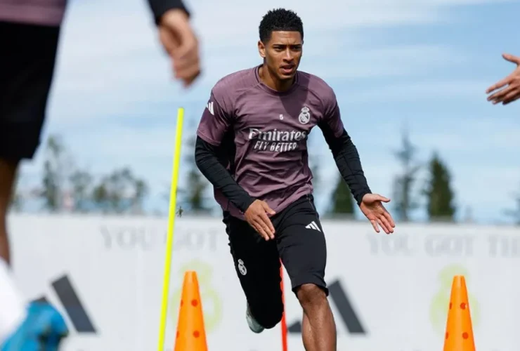 Bellingham Tak Dipakai di Timnas Inggris, Kok Arbeloa Malah Bersyukur? Ini Jawabannya