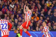 Barcelona Keok 0-2 vs Atletico Champions League, Pau Cubarsi Kartu Merah