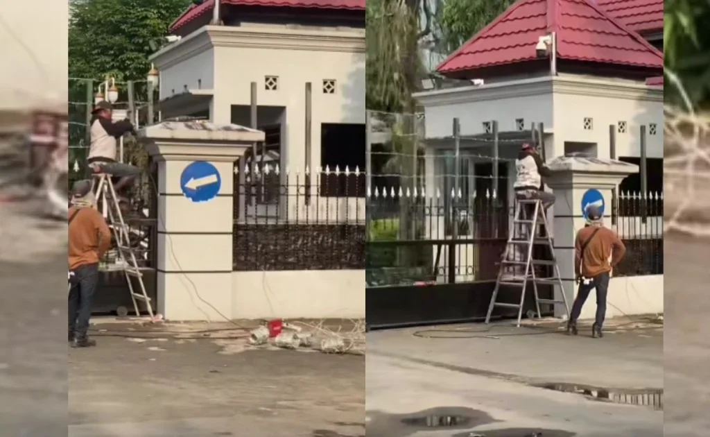 Pemasangan kawat berduri dan pagar besi untuk mengamankan kantor Gubernur Kaltim, jelang aksi 21 April besok. (facebook/smrdot)