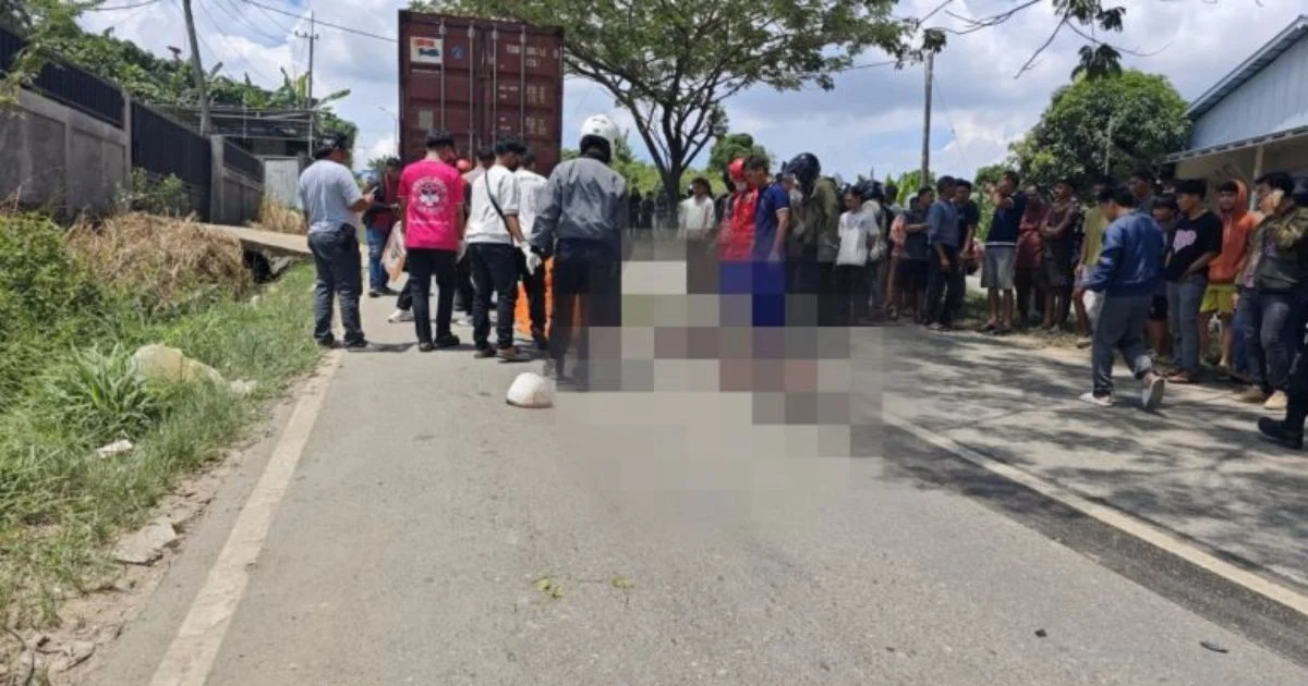 Kecelakaan Maut di Samarinda Kaltim, Ibu dan Anak Meninggal Dunia Akibat Gagal Nyalip Truk Kontainer