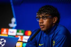 Lamine Yamal Tantang Ini ke Simeone, Jelang Laga Leg Kedua Atletico vs Barcelona Champions League