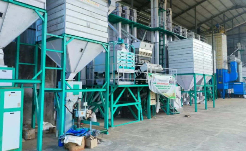 Alat rice processing unit alias RPU yang terbengkalai di Kutim. (disway)
