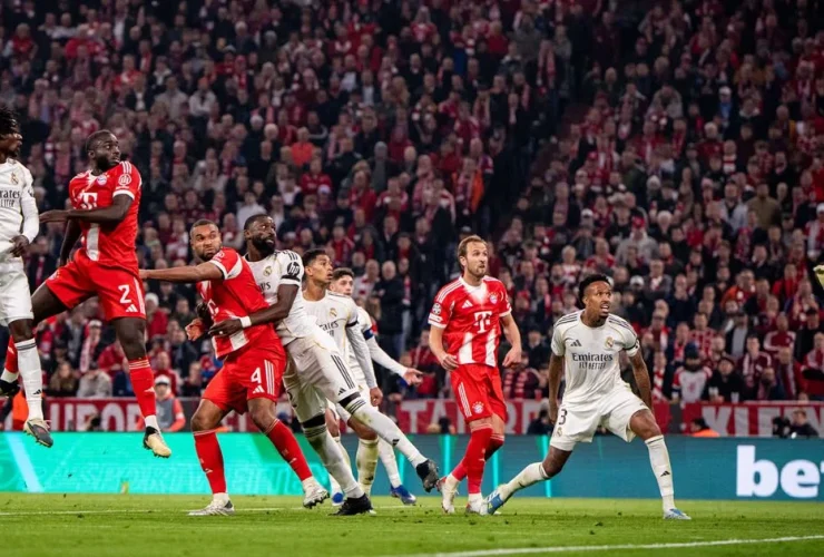 Kontroversi Kartu Merah Camavinga di Laga Bayern vs Madrid Champions League, Simak Ulasannya