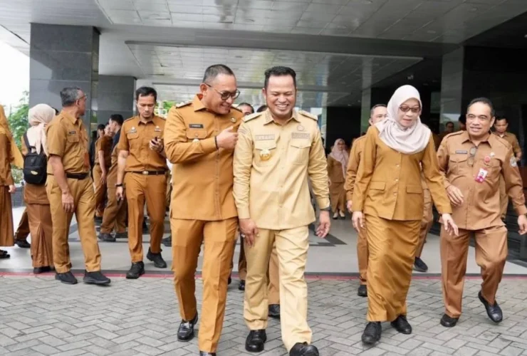 Gubernur Kaltim Rudy Mas’ud Beber Suksesi Program Gratispol dan Jospol 2025, Ini Catatannya