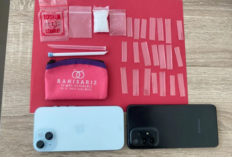 Sembunyikan Sabu di Atas Brankas Kasir Toko, Pria di Talisayan Tak Berkutik Diciduk Polisi