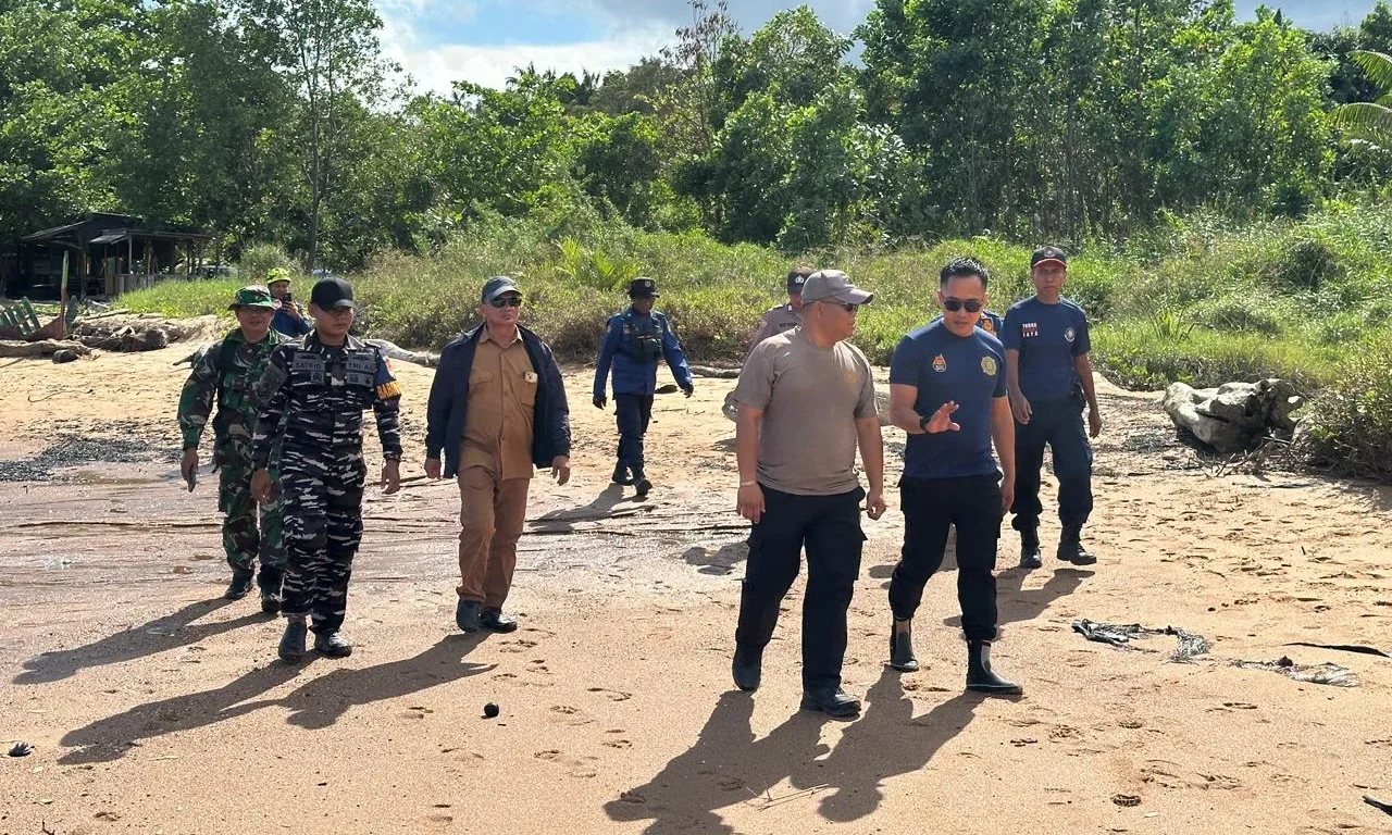 Tim gabungan masih melakukan proses pencarian Rahmat, bocah asal Bulungan yang hilang di Pantai Ulingan, Senin (6/4/2026). 