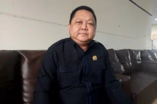 Efisiensi Anggaran Jangan Pangkas Program Prioritas Kampung