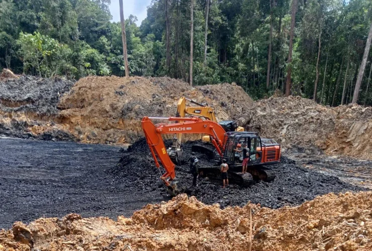 Alat Berat Ilegal diamankan Sebagai Barang Bukti, Perusahaan Minta Hormati Proses Hukum