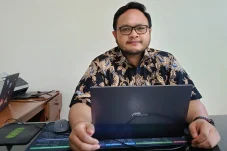 Lebih Berat dari Tuntutan Jaksa, Asrin Divonis 10 Tahun Penjara