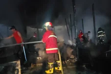 Sering Diprotes Lambat, Disdamkarmat Berau Ungkap Sejumlah Kendala saat Pemadaman Api