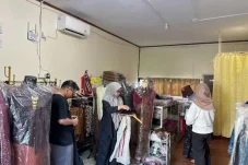 Berawal dari Nikahan Adik, Mei Adeliana Sukses Sulap Kebutuhan Keluarga Jadi Bisnis Kebaya Hits