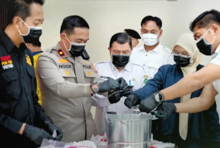 Polres Berau Musnahkan Hampir Setengah Kilogram Sabu, 13 Tersangka Terancam Hukuman Mati