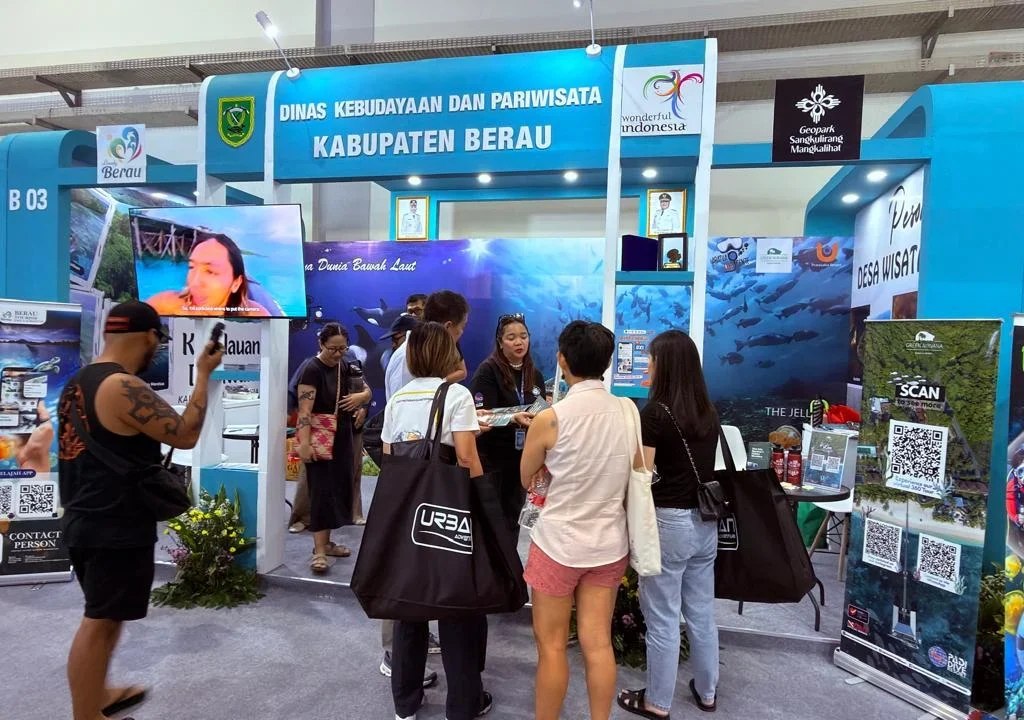 Booth Disbudpar Berau dalam ajang pameran internasional, Deep and Extreme Indonesia di Jakarta Convention Center (JCC).