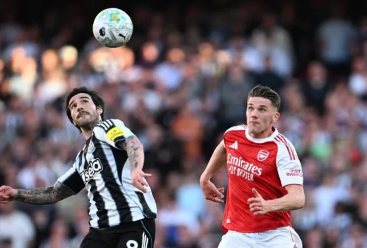 Arsenal Menolak Menyerah: Rebut Kembali Puncak Liga Inggris dari Man City