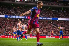 Barcelona Jauhi Kejaran Real Madrid, Hansi Flick Mulai Tatap Trofi La Liga