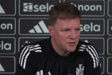 Ramai Rumor Jose Mourinho, Eddie Howe Tegaskan Tetap Bertahan di Newcastle United