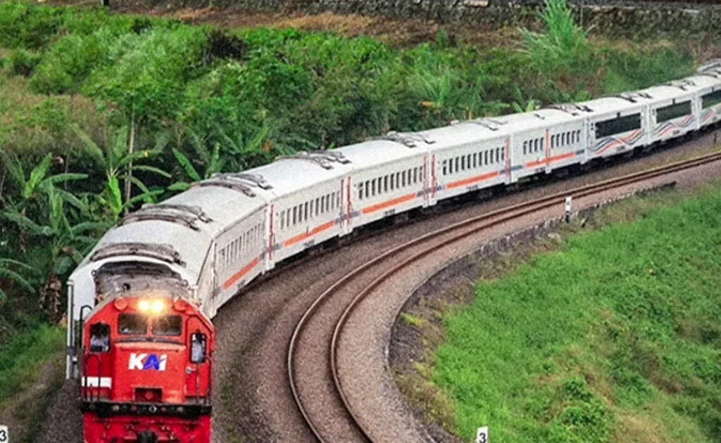Kereta api KAI (Instagram/@KAI121_)