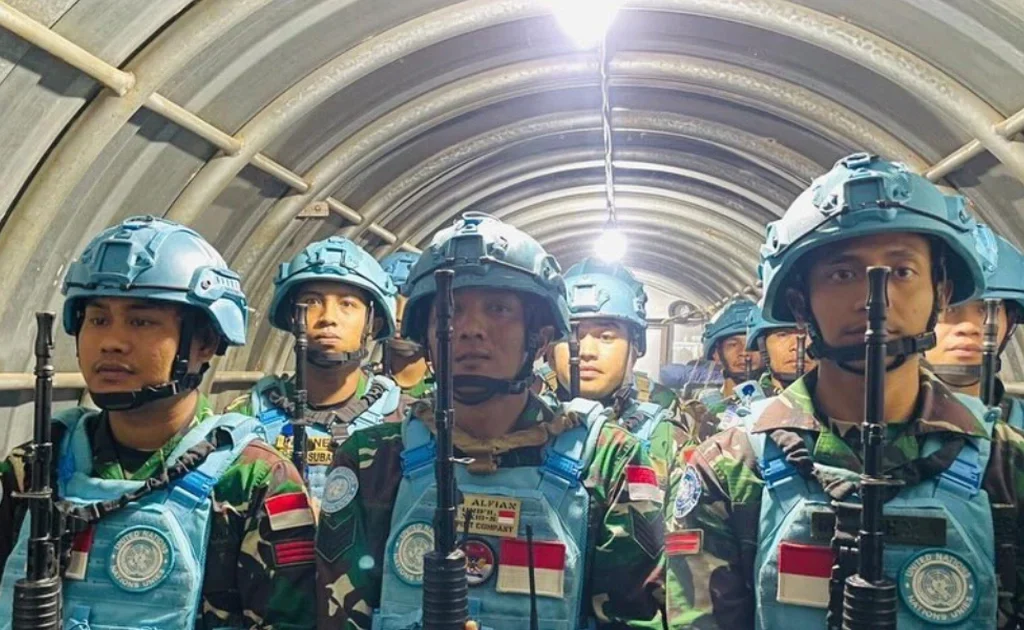 Prajurit TNI yang bertugas di pasukan perdamaian UNIFIL (X/@Jatosint)