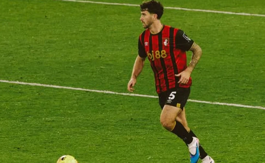 Pemain Bournemouth Marcos Senesi (Instagram/@marcosenesi)