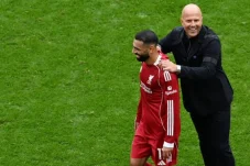 Mohamed Salah Jalani Musim Terakhir di Liverpool, Arne Slot Mau Bantu Menangkan Trofi