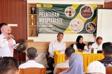 Tingkatkan Layanan Pariwisata, Disbudpar Berau Gelar Pelatihan Hospitality
