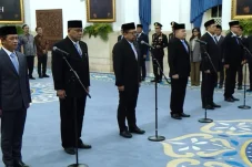 Prabowo Reshuffle Menteri: Eks KSAD Dudung Jadi KSP – Jumhur Hidayat Masuk Kabinet