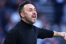 Tottenham Tak Kunjung Menang, Roberto de Zerbi Ogah Latih Pemain Bawa Aura Negatif