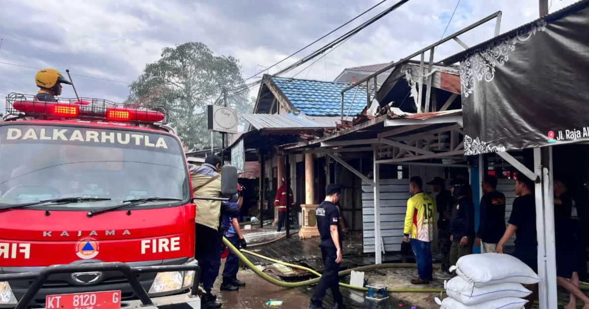 Kebakaran di Sambaliung Diduga Korsleting Listrik, Kerugian Ditaksir Capai Rp 300 Juta