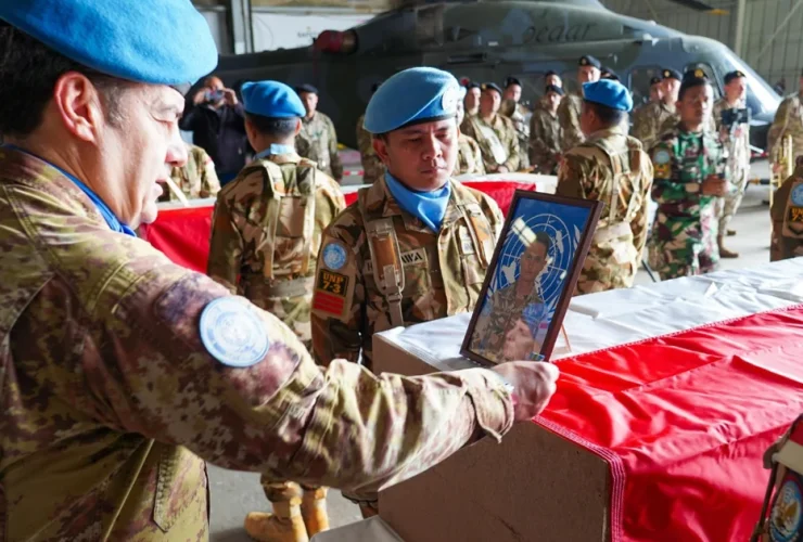 UNIFIL Gelar Upacara Penghormatan Usai 3 Prajurit TNI Gugur Diserang Israel