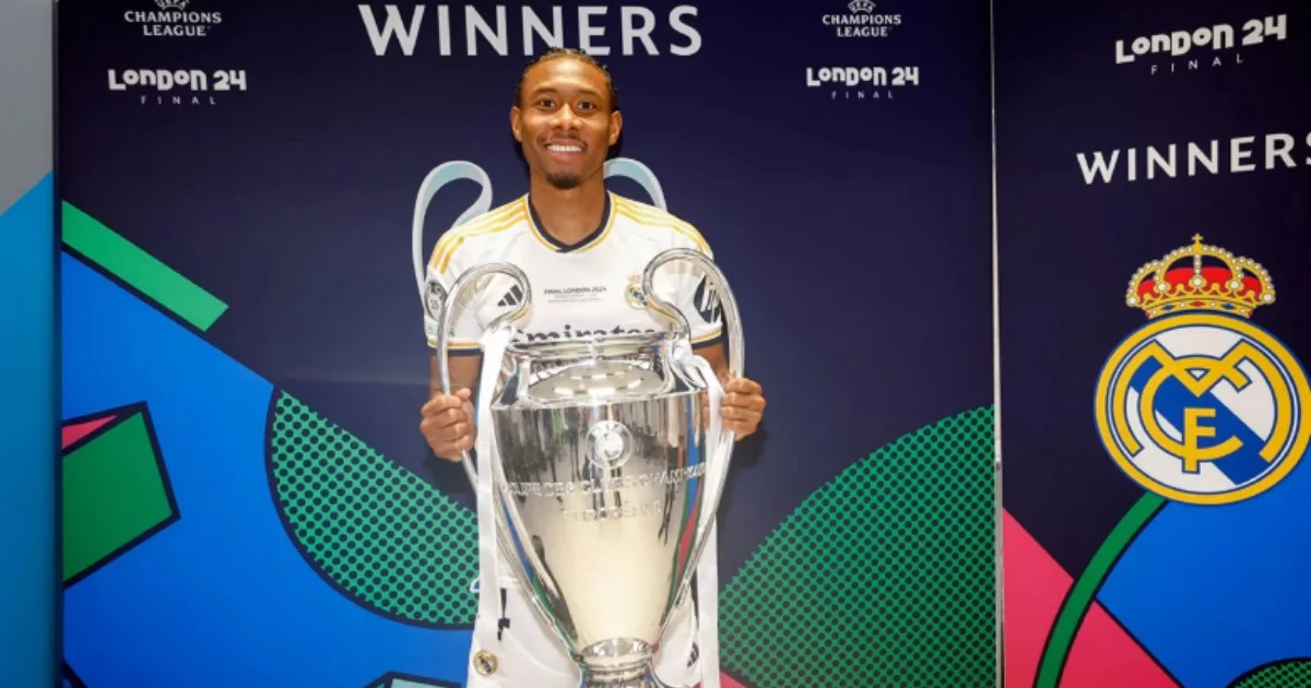 Resmi Tinggalkan Real Madrid, David Alaba Berlabuh ke Manchester United?