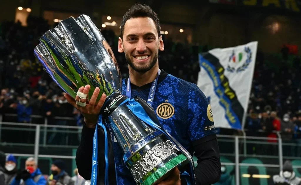 Striker Inter Milan Hakan Calhanoglu. (inter.it)