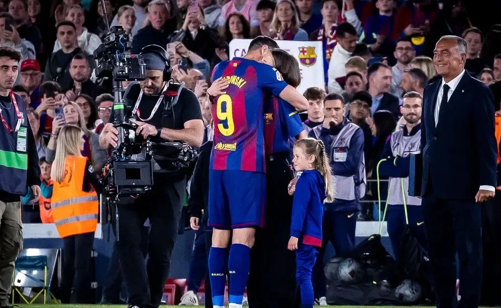 Mantan penyerang Barcelona Robert Lewandowski. (fcbarcelona.com)