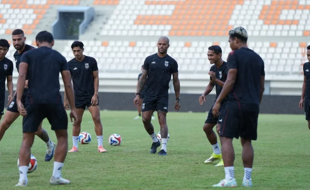 Sesi latihan skuad Malut United. (malutunitedfc.com)