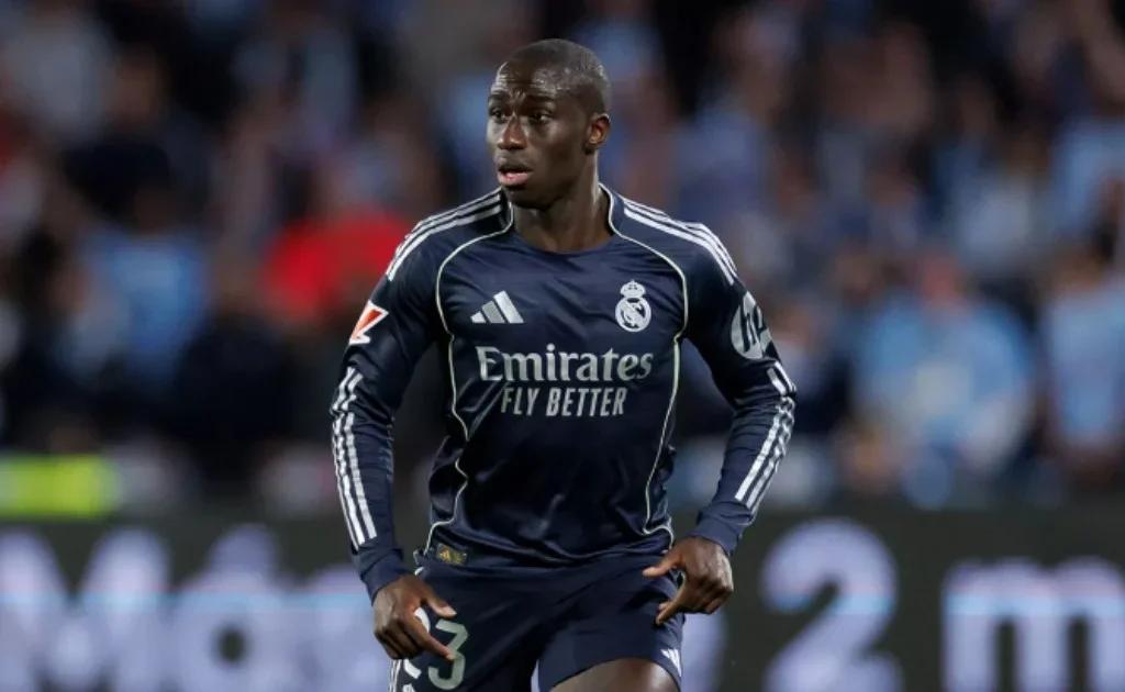 Bek sayap Real Madrid Ferland Mendy. (realmadrid.com)